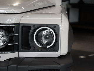 英力士掷弹兵图片