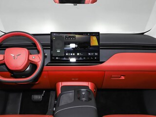 红旗天工06图片