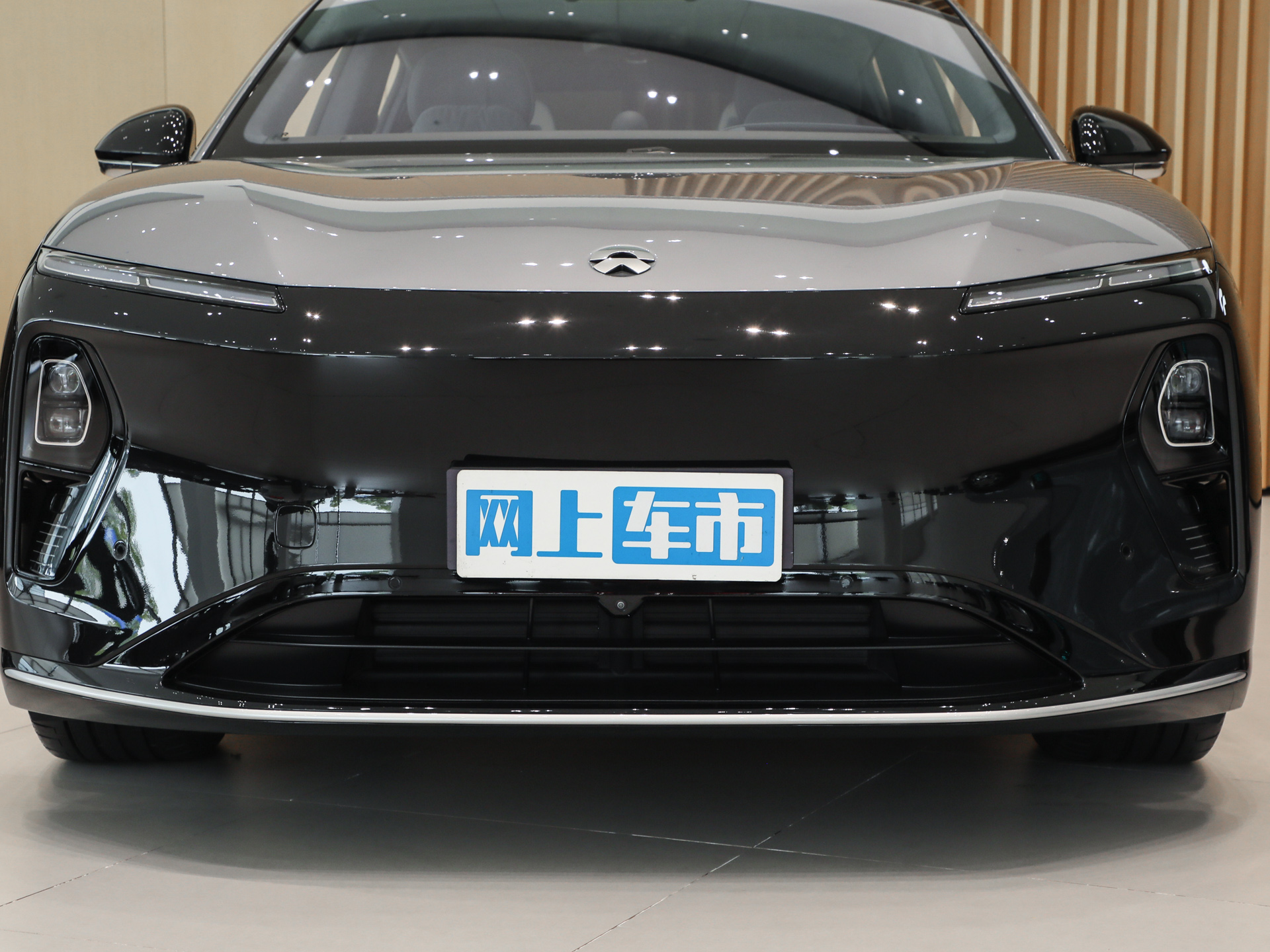 蔚来ET9图片