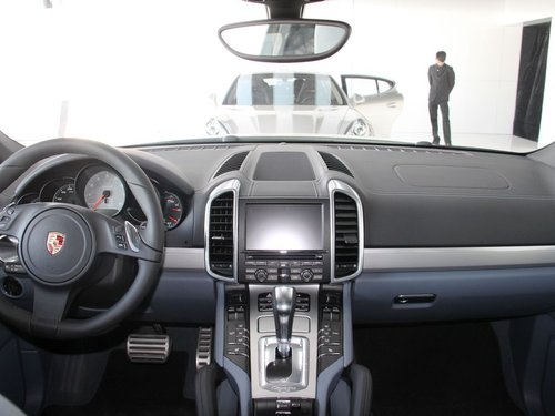 保时捷  Cayenne S Hybrid 3.0 AT