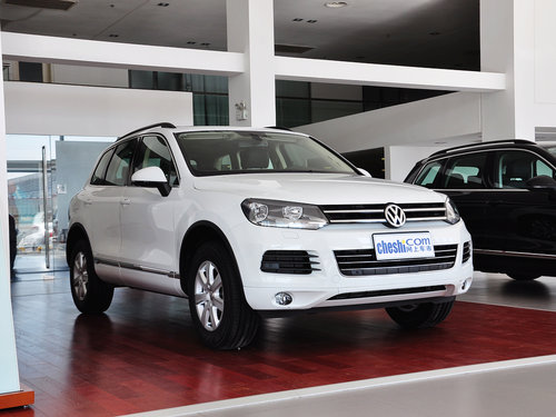 大众(进口) V6 TSI 车辆右侧45度角