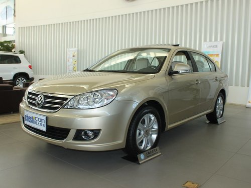 上海大众  朗逸 1.6 AT 车辆左前45度视角