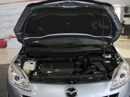 马自达(进口)  Mazda5 2.0 AT 发动机局部特写
