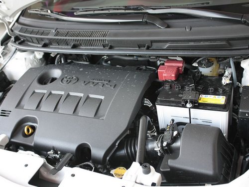 一汽丰田  新威驰 1.6L MT 发动机主体特写