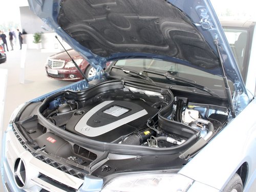 北京奔馳  GLK300 4Matic 3.0 AT
