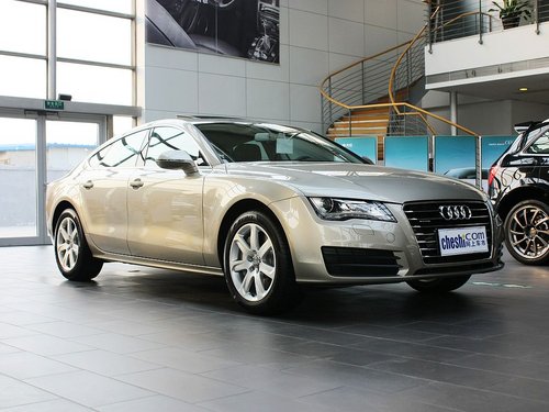 奥迪(进口) A7 3.0 TFSI S-Tronic quattro 车辆右侧45度角