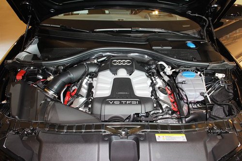 一汽奥迪  A6L 2.0 TFSI MT