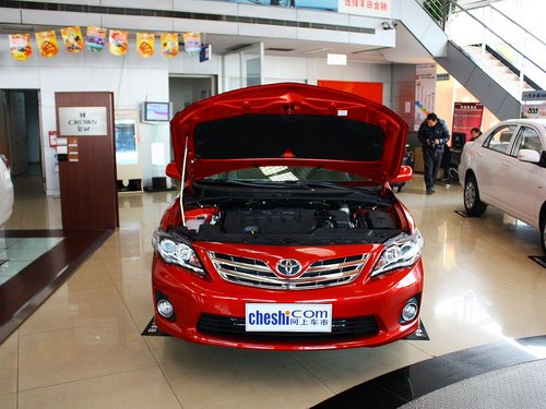 一汽丰田  卡罗拉 1.8 CVT 车辆发动机舱整体