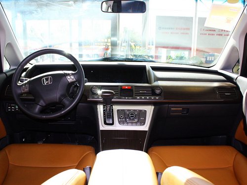 东风本田 艾力绅 2.4L AT 中控台整体