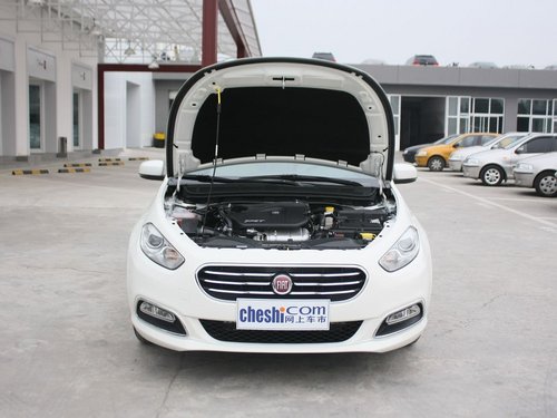 广汽菲亚特  1.4T DCT 车辆发动机舱整体