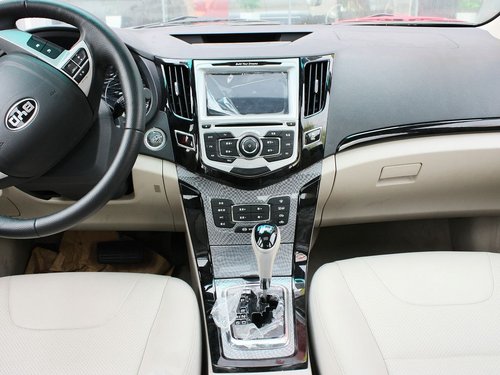 带上坡辅助紧凑级车型盘点 比亚迪速锐_速锐_