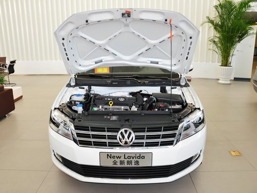 上海大众  1.6L 自动 车辆发动机舱整体