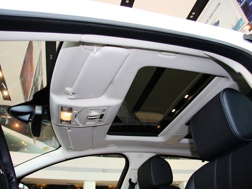 捷豹  3.0SC 自动 车顶内部特写