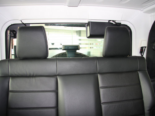 Jeep  3.6L 第二排座椅头枕整体