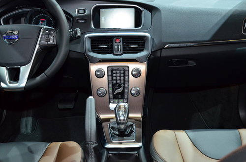 沃爾沃(進口)  沃爾沃V40