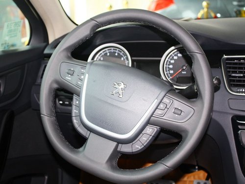 东风标致  标致508 2.3L AT 方向盘整体