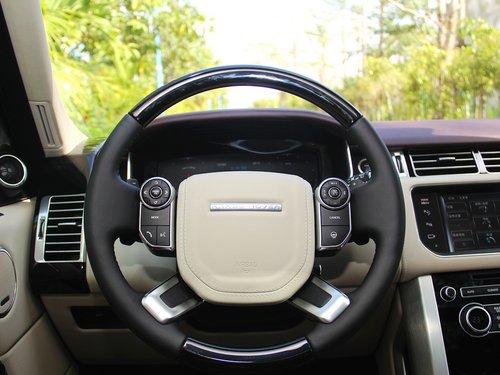 路虎  揽胜 5.0T V8 方向盘整体