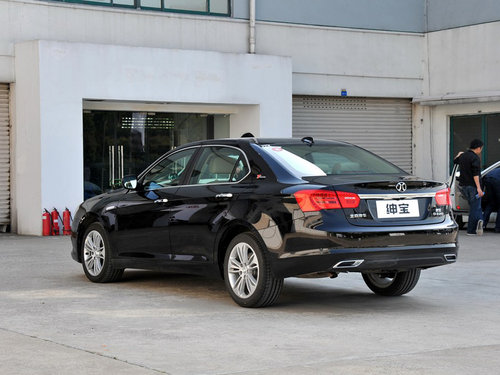 北京汽车(绅宝)  2.3T 自动