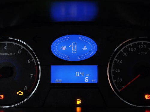 吉利帝豪  帝豪EC7 1.5L MT