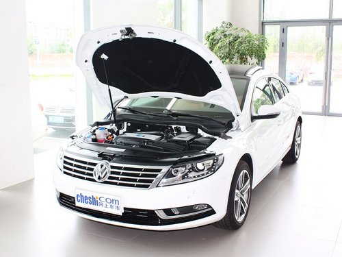 一汽-大众  1.8TSI DSG 车辆发动机舱整体