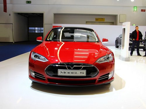 特斯拉-TESLA  基本款