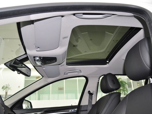 华晨宝马  525Li 车顶内部特写