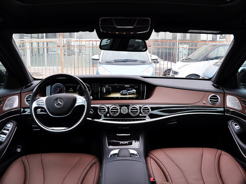 奔驰(进口)  S400L 中控台整体