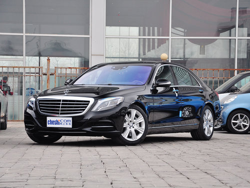 奔驰(进口)  S400L 3.0T 自动 车辆左前45度视角