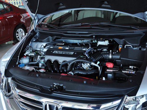 广汽本田  2.4L 自动 发动机主体特写