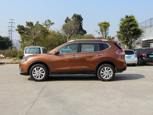 东风日产  基本型 车辆左正侧视角