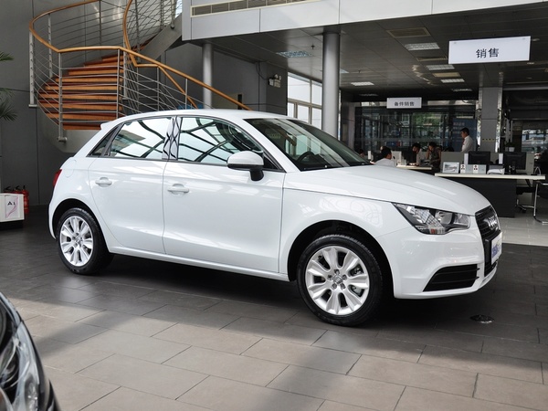 奥迪(进口) 30TFSI 1.4T