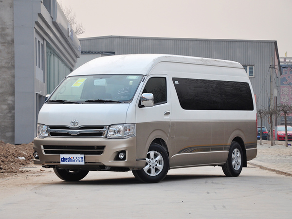 丰田(进口)  HIACE 2.7L 自动 车辆左前45度视角