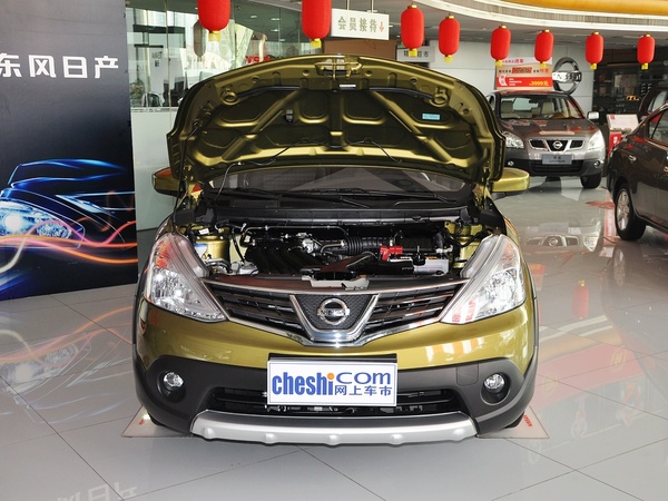 东风日产  1.6L CVT 车辆发动机舱整体