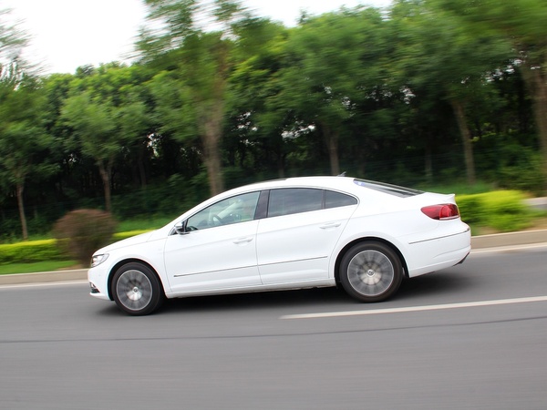 一汽-大众  3.0FSI DSG