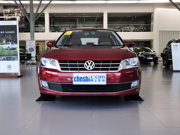 上海大眾  1.6L 自動(dòng) 車頭正面視角