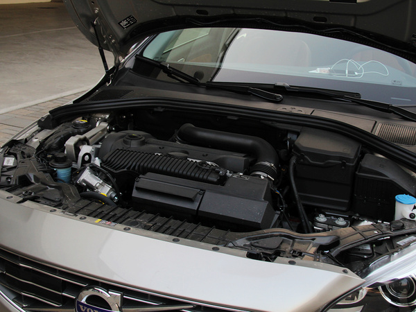 沃尔沃(进口) T5 2.0T 自动