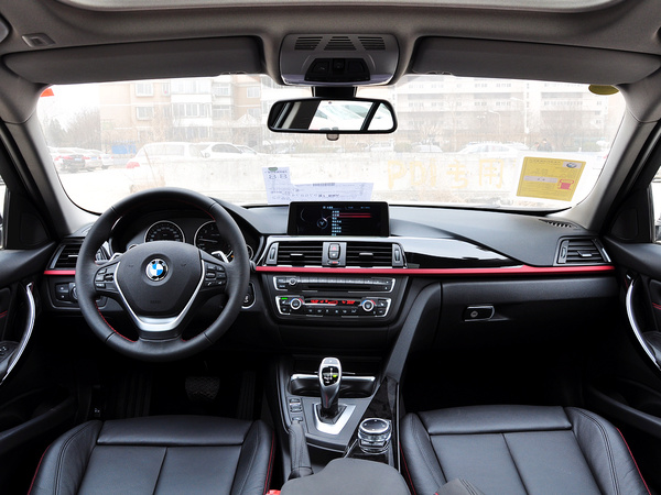 宝马(进口)  328i 中控台整体