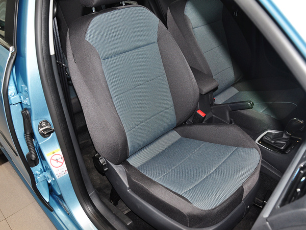 上海大众  1.4TSI DSG 副驾驶席座椅45度特写