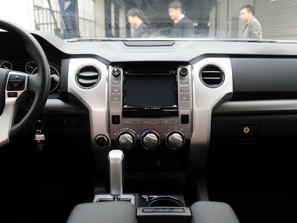 丰田(进口)  5.7L