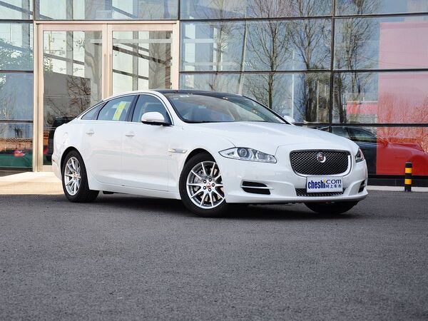 捷豹  XJL 3.0 SC