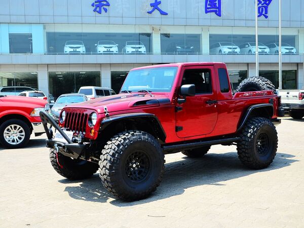 Jeep  Jeep-King 车辆左前45度视角