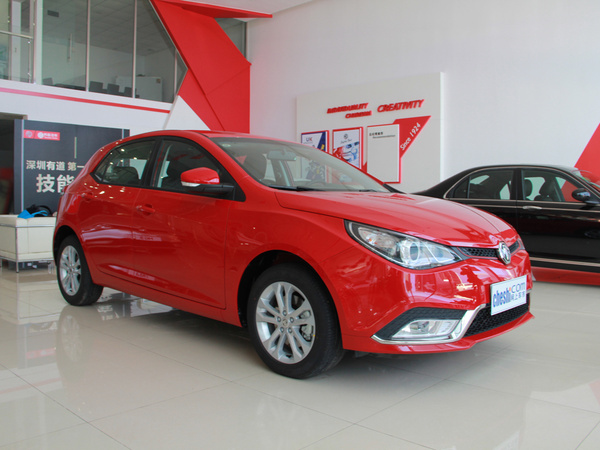 MG  1.5T 自动 车辆右侧45度角