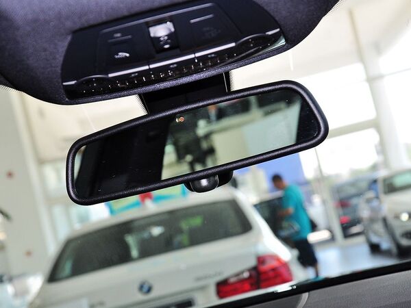 宝马(进口)  7系 后视镜特写