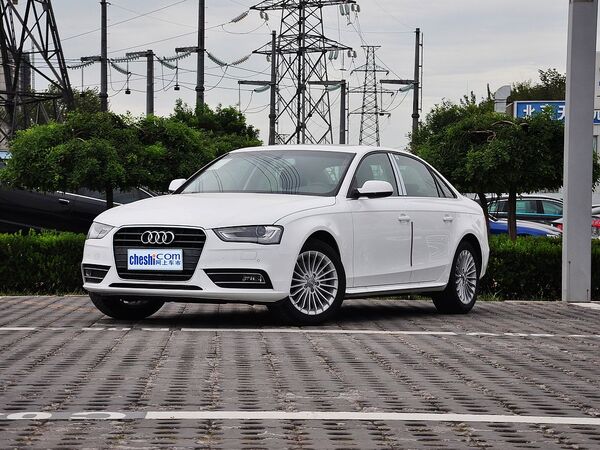 一汽奥迪  35 TFSI 自动 车辆左前45度视角