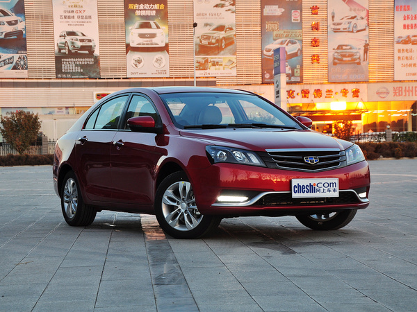 吉利汽车  两厢 1.5L 手动 车辆右侧45度角