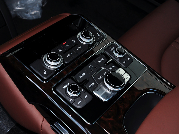 奥迪(进口)  60 TFSI