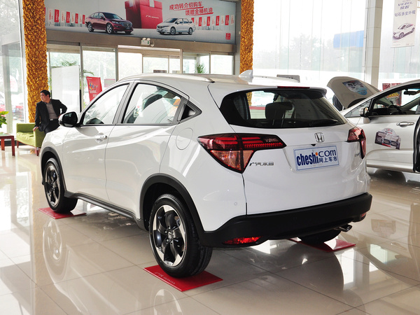 广汽本田 1.8L CVT 车辆左后45度视角