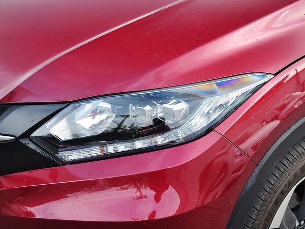 广汽本田  1.8L CVT 车辆大灯细节