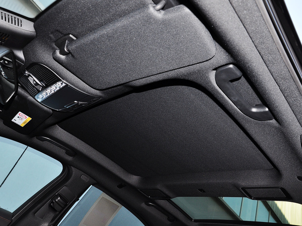 奔驰(进口)  S 400 L 车顶内部特写