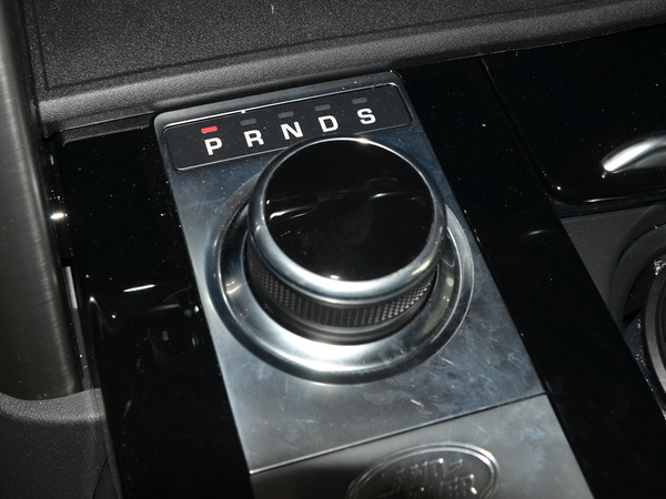 路虎  3.0 换挡杆